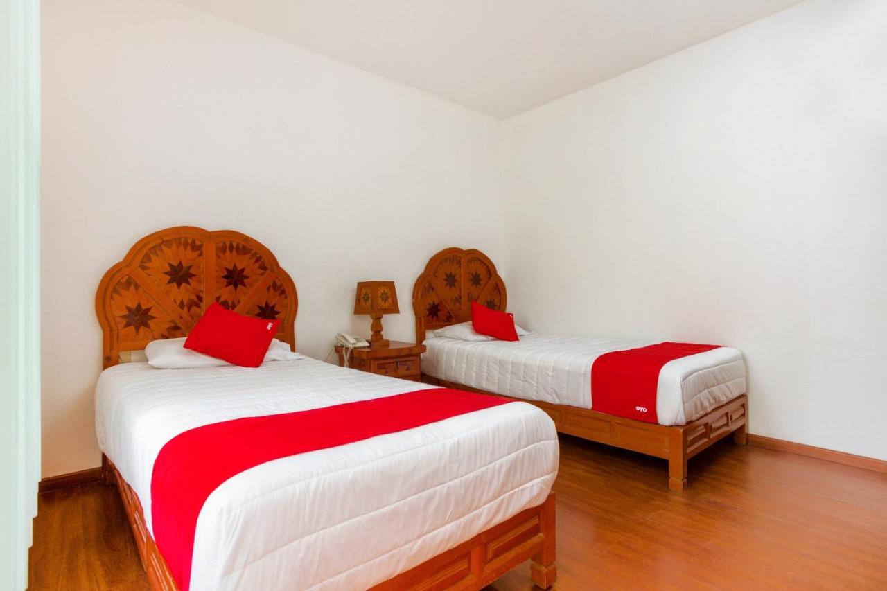 Oyo Hotel Montes, Atlixco Puebla Bagian luar foto