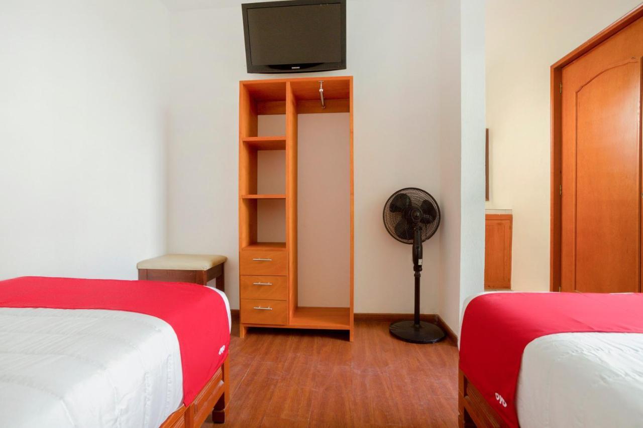 Oyo Hotel Montes, Atlixco Puebla Bagian luar foto