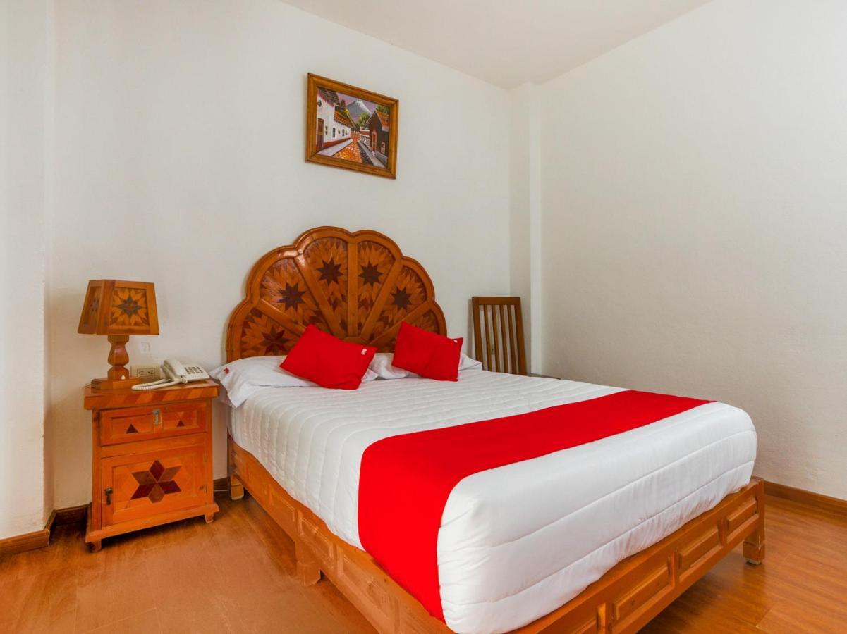 Oyo Hotel Montes, Atlixco Puebla Bagian luar foto